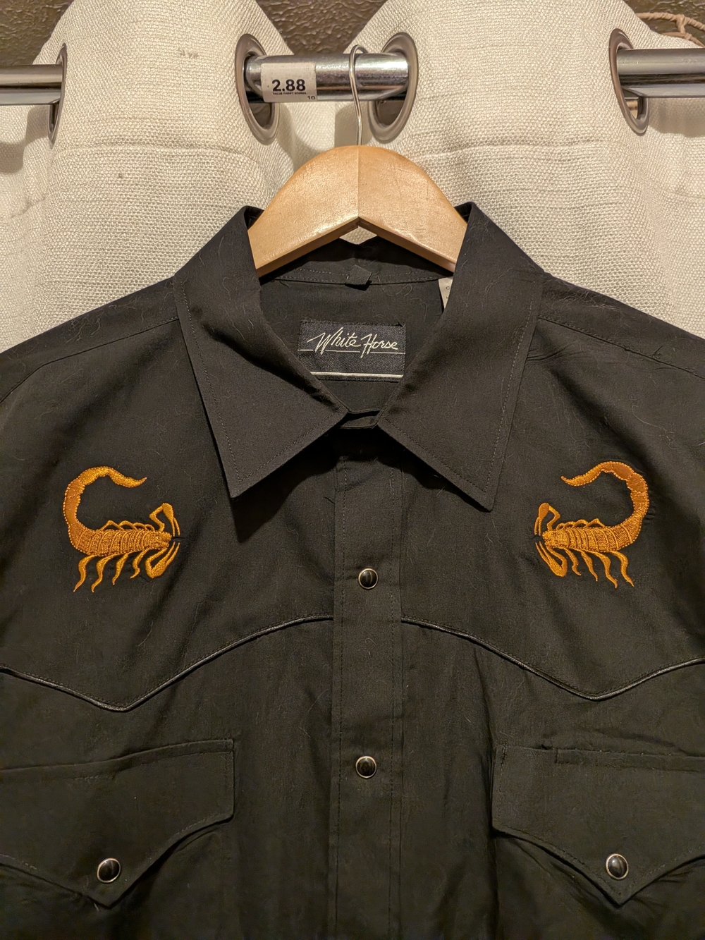 White Horse Black Western Shirt with Gold Scorpion Embroidery Size XL Snap